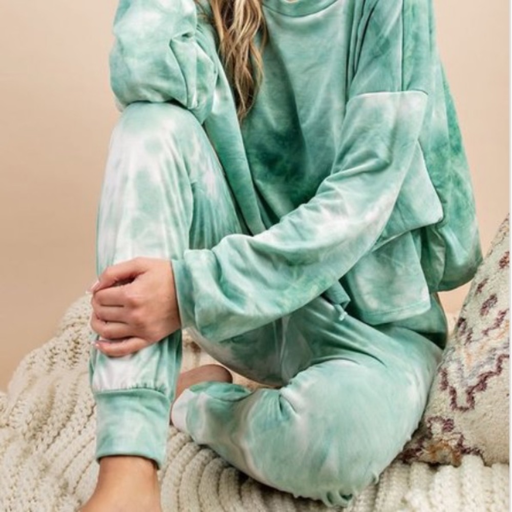 🧚🏻GORGEOUS! MINT TIE DYE JOGGERS - Picture 6 of 6